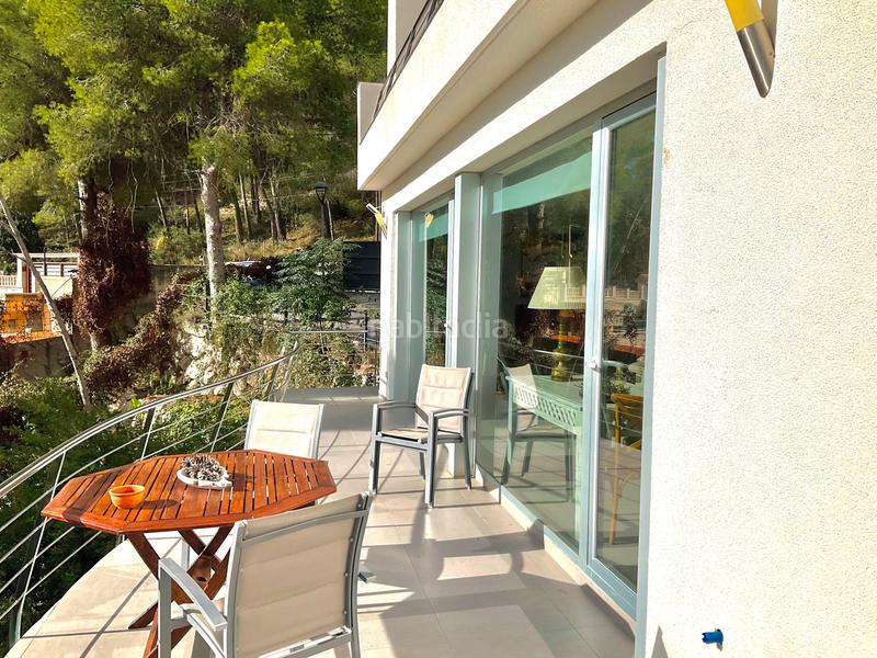 Foto a5113522-a80e-47b5-9642-33fc77d73a47. Casa en costa Cunit - els jardins - els rosers Cunit