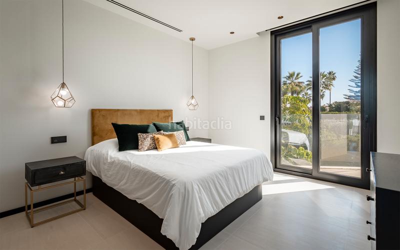 Foto 0a8865ea-856b-4d9e-bb5a-a8ce67ae8497. Casa villa parcela del golf en Aloha Marbella