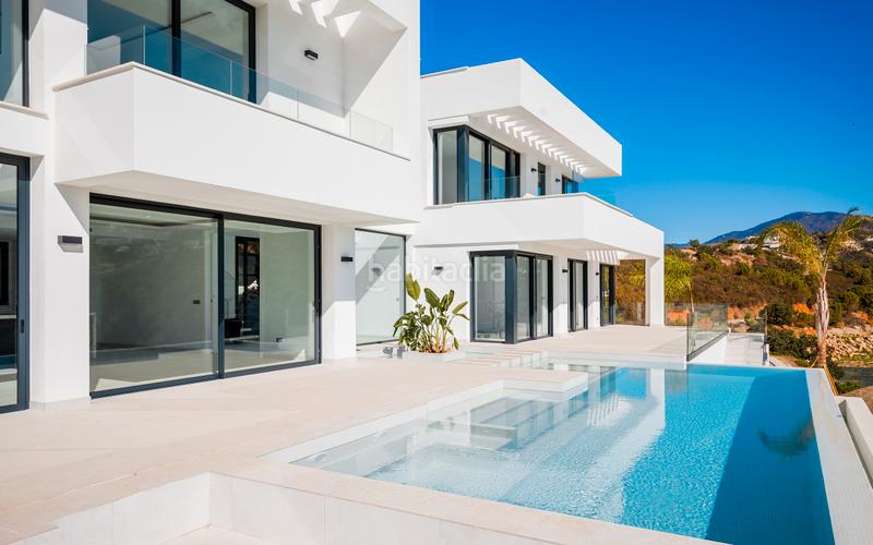 Foto 463e0251-20e3-4557-9253-de3a80e2f1b2. House with heating in Montemayor - Marbella Club Benahavís