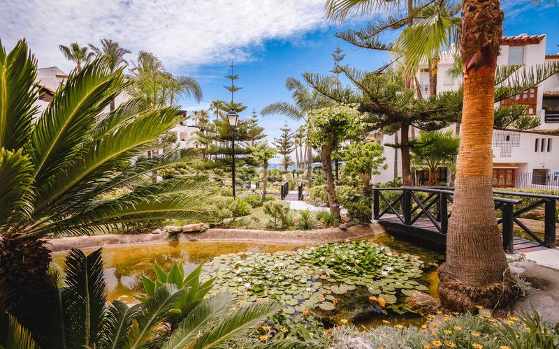 Foto 540b9ca4-6aee-4e96-aacd-2539d34a9552. Piso fully renovated southwest-facing apartment in beachfront en Marbella