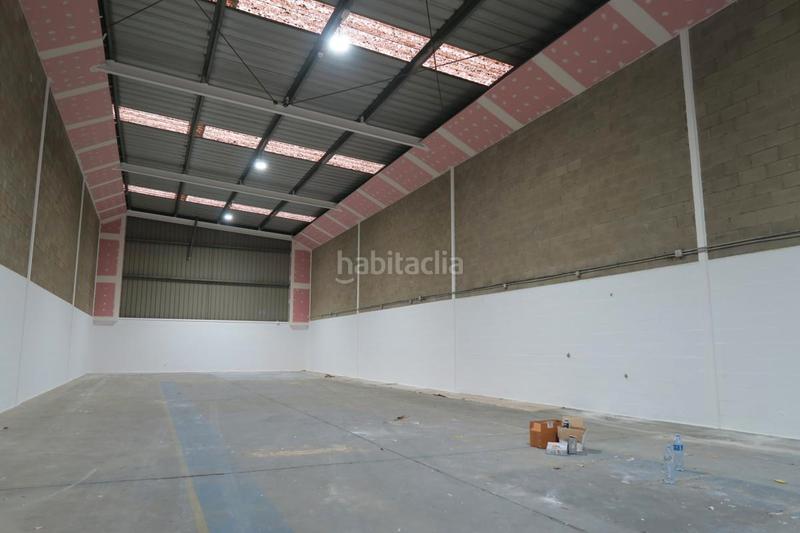 Foto 0b68ffbc-ab2e-4117-b07c-e5ac04476178. Miete fabrikhalle in Santa Maria de Palautordera