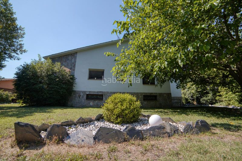 Foto 2734a505-af98-43f1-9e70-f1d6f4e6e7a5. Casa amb xemeneia calefacció aparcament a Santa Maria de Palautordera