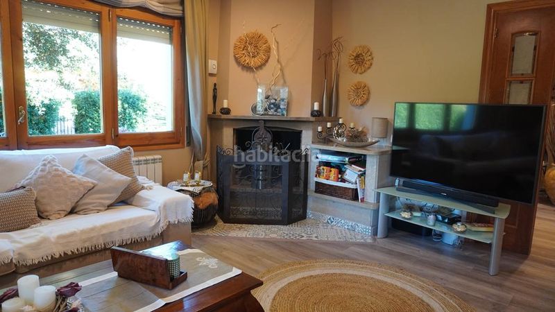 Foto e117f9a2-3935-440f-8d89-d9fc9884c3de. Casa amb xemeneia calefacció aparcament a Santa Maria de Palautordera
