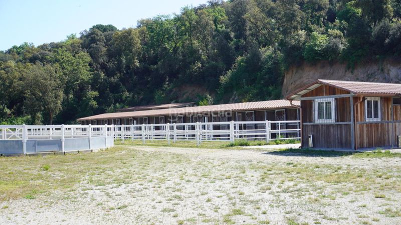 Foto 5ccc2f0a-c2e7-4b01-9607-57cbaf50114b. Finca rústica a Vallgorguina