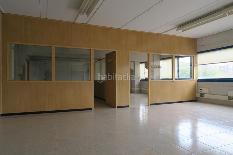 Foto db281ddf-7e05-44aa-9c39-e0a92b9432e9. Nau industrial a Sant Celoni