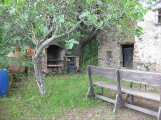 Masia a Fogars de Montcls. Rstica masia al parque natural