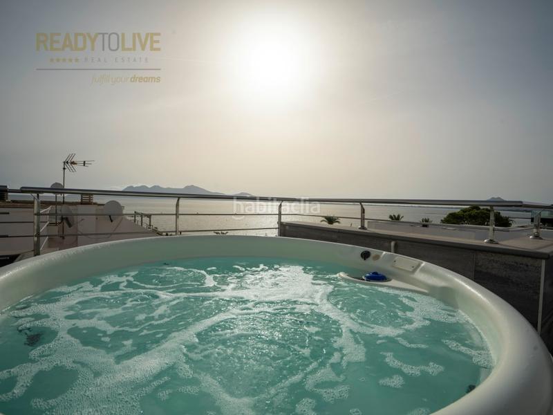 Foto bbe7ba21-d478-4949-bd7e-428cafb98eaf. Ático atico duplex con licencia turistica primera linea puerto pollensa en Pollença