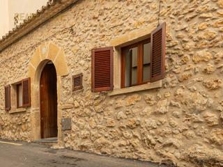 Casa  N/a. Encantadora casa rstica con historia y carcter
