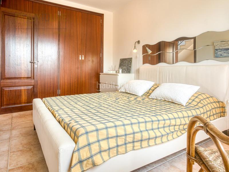 Foto 6203423f-7293-4091-9cee-aaf7a56eef1e. Casa adossada amb aparcament piscina a port d´Alcúdia-platja dálcúdia Alcúdia