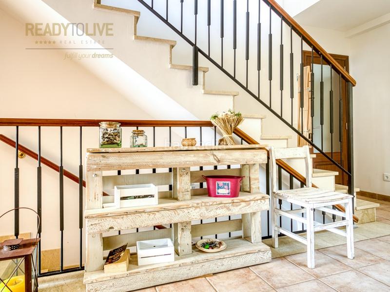 Foto 72682f0f-8910-423a-8c62-36e46d92b82b. Casa adossada amb aparcament piscina a port d´Alcúdia-platja dálcúdia Alcúdia