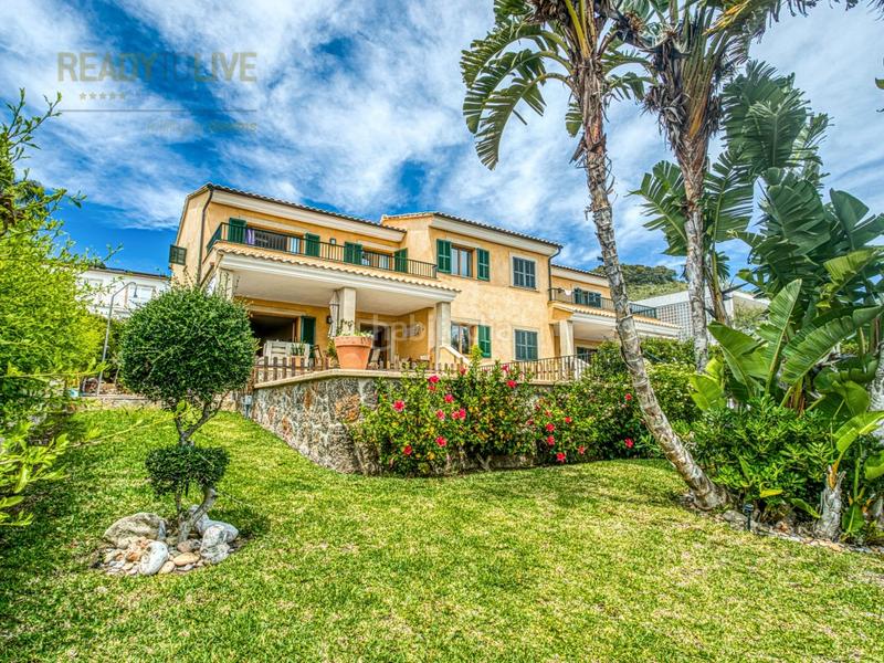 Foto 77a72255-5cda-4c9f-9271-194cc2cc0e2d. Casa adossada amb aparcament piscina a port d´Alcúdia-platja dálcúdia Alcúdia