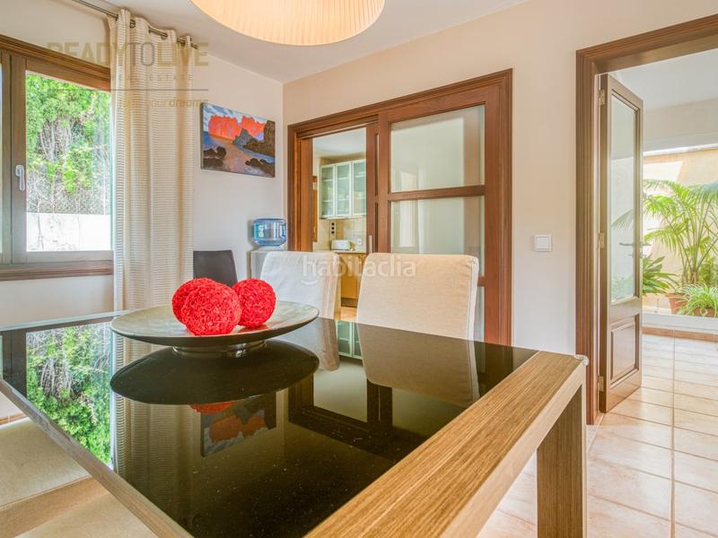 Foto 907482d1-73f7-41e9-b42b-95b2fb7b5d83. Casa adossada amb aparcament piscina a port d´Alcúdia-platja dálcúdia Alcúdia