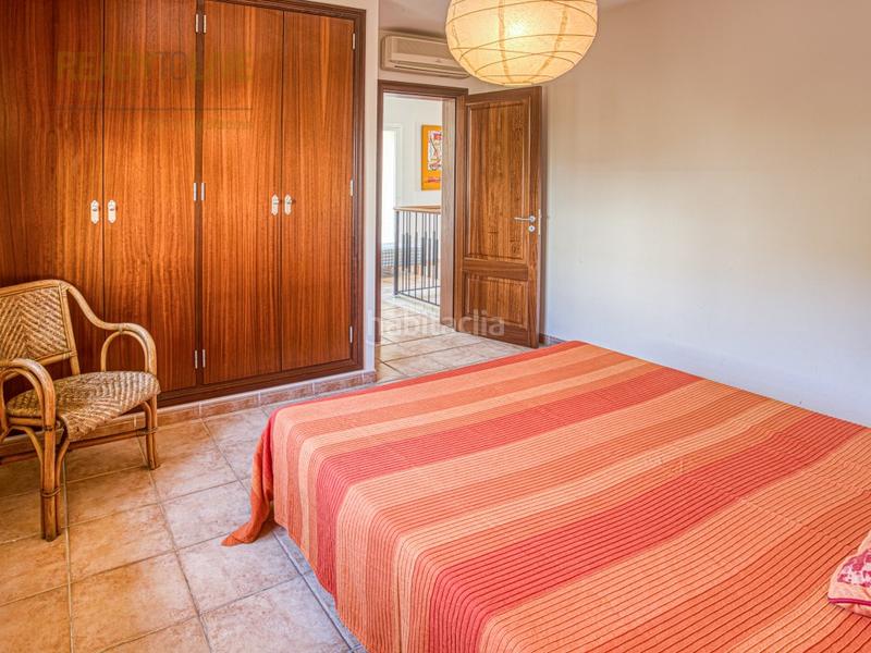 Foto ae28bda1-a34d-41b2-96de-c8e105656793. Casa adossada amb aparcament piscina a port d´Alcúdia-platja dálcúdia Alcúdia