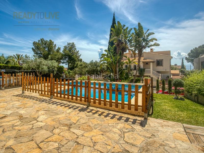 Foto e6eee5de-d5a9-45f7-b048-c83972e7de97. Casa adossada amb aparcament piscina a port d´Alcúdia-platja dálcúdia Alcúdia