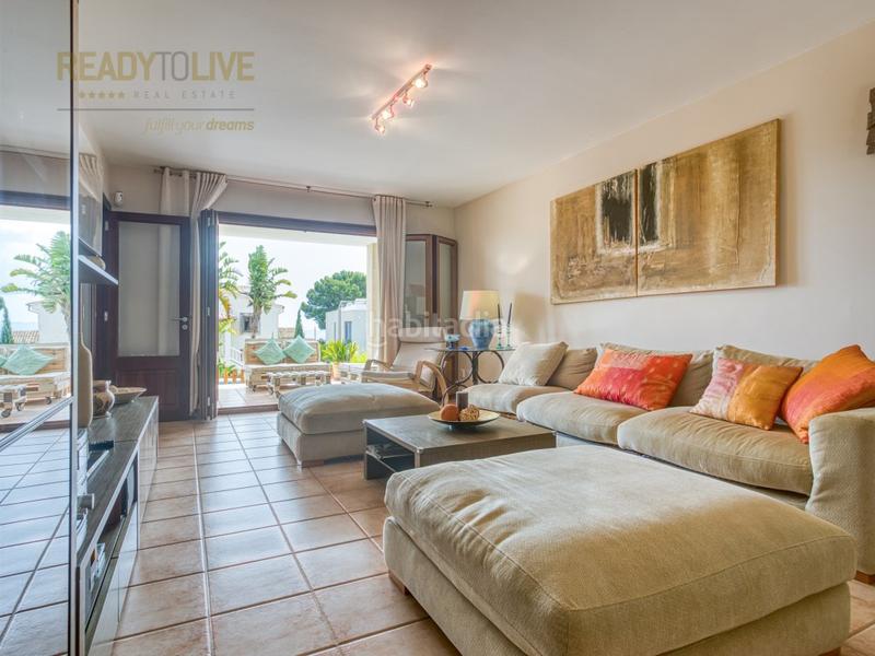 Foto f21c4cff-7e98-4f72-885d-193fc6f073a9. Casa adossada amb aparcament piscina a port d´Alcúdia-platja dálcúdia Alcúdia