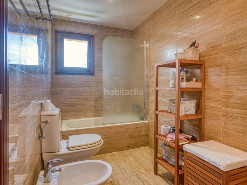 Foto f5242a65-c520-426f-b258-736af38ac660. Casa adossada amb aparcament piscina a port d´Alcúdia-platja dálcúdia Alcúdia