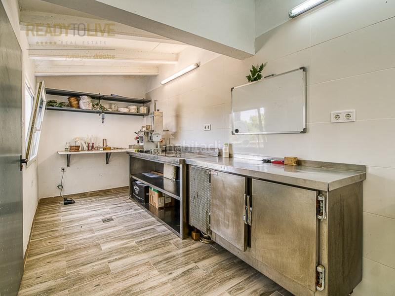 Foto 0d7eb815-736c-42bd-91eb-edd90c8fe3d9. Casa amb piscina a ciutat d´Alcúdia Alcúdia