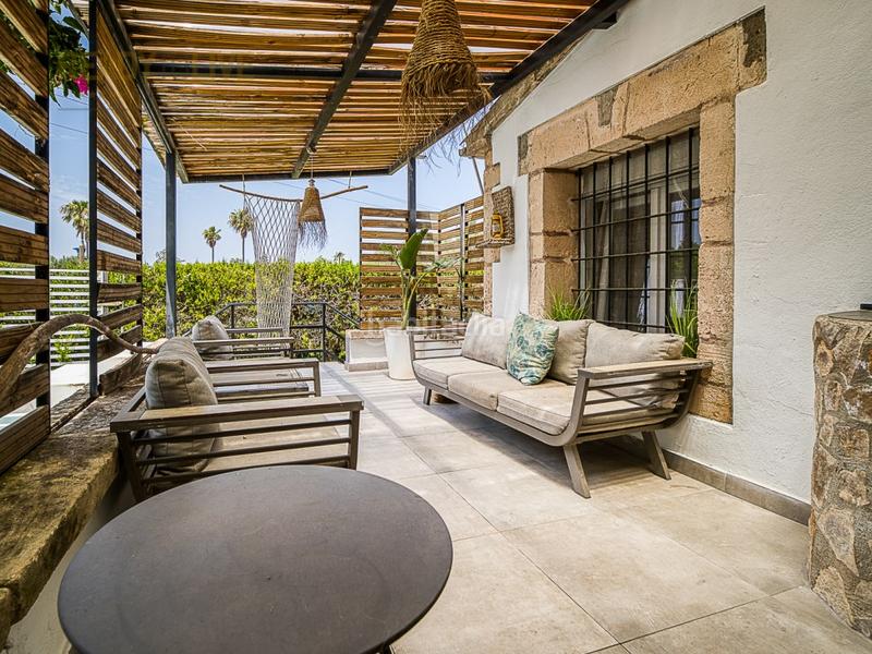 Foto 182a1cac-be85-424f-97c6-9c1533755f1e. Casa amb piscina a ciutat d´Alcúdia Alcúdia