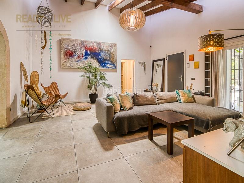 Foto 319f2444-f380-4f75-a96b-5b30ee335a46. Casa amb piscina a ciutat d´Alcúdia Alcúdia