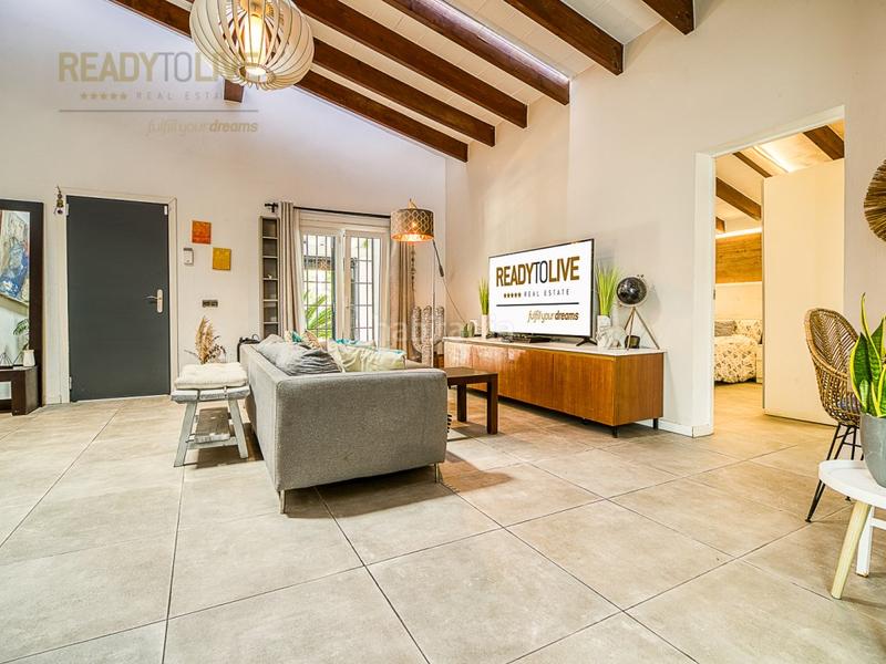 Foto b4ec7c78-c926-40df-942b-5ba62e84e20e. Casa amb piscina a ciutat d´Alcúdia Alcúdia