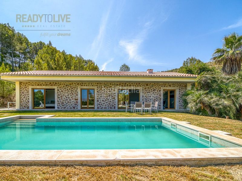 Foto 4b9795b8-fcb6-4726-83a7-1ab382c88d57. Casa amb aparcament piscina a ciutat d´Alcúdia Alcúdia