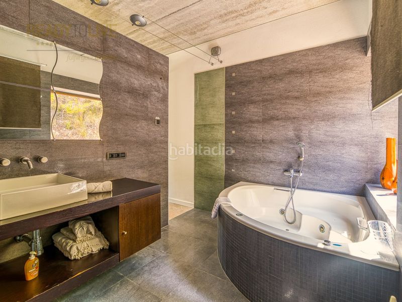 Foto a8a60254-85cc-4301-8ce9-b084dce5bd0d. Casa amb aparcament piscina a ciutat d´Alcúdia Alcúdia