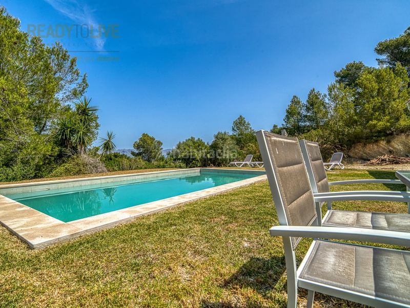 Foto ed5e188f-da48-40b5-a69c-cc96ff5e2fa2. Casa amb aparcament piscina a ciutat d´Alcúdia Alcúdia