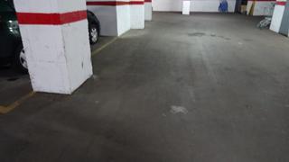 Aparcament cotxe a Carrer de l'almirall roger de lluria 11. 6 plazas de garaje grandes, se venden juntas o individuales, zon