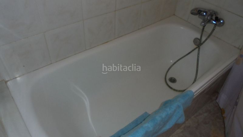 Foto a286d25d-bf98-4c30-b8d8-ae6a06e7b265. Lloguer pis amb calefacció aparcament a Campello Playa Campello (el)
