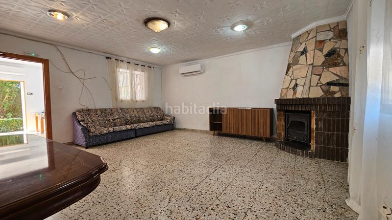 Foto 134eeffd-ff07-4b03-91a8-2ddf06dcf293. Xalet amb xemeneia aparcament piscina a Campello Pueblo Campello (el)