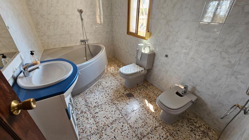 Foto 1783a3ef-fa3f-4a4e-8c3d-496fa58fcb0f. Xalet amb xemeneia aparcament piscina a Campello Pueblo Campello (el)