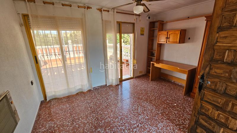 Foto 2d888365-b6c5-4ac6-9e9c-4e385abc34b5. Xalet amb xemeneia aparcament piscina a Campello Pueblo Campello (el)