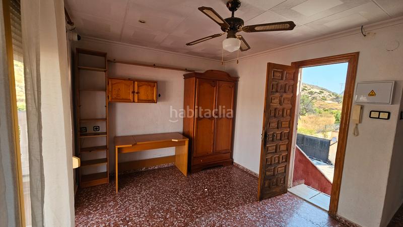 Foto 401e411d-9e97-4db0-90c4-8926224ba6f5. Xalet amb xemeneia aparcament piscina a Campello Pueblo Campello (el)