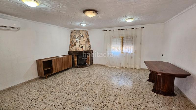 Foto 594524ee-d99b-4e02-a98d-42dd357712c2. Xalet amb xemeneia aparcament piscina a Campello Pueblo Campello (el)