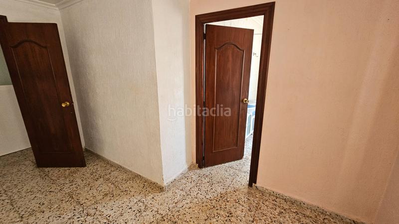 Foto b284f741-3511-45af-8382-8618c1d5da34. Xalet amb xemeneia aparcament piscina a Campello Pueblo Campello (el)