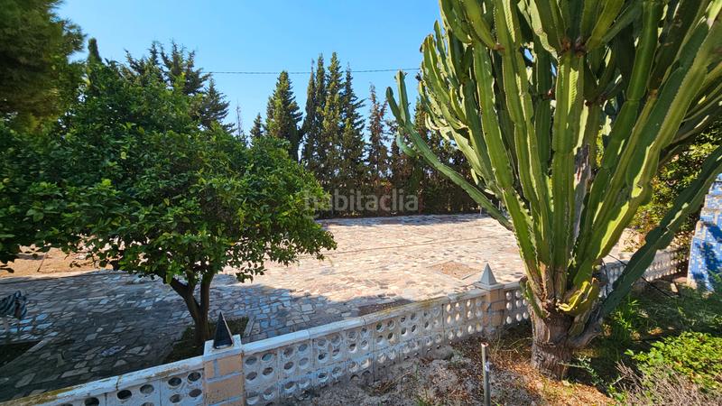 Foto c9ad7c89-bd73-4cdb-903d-e580e3705b7c. Xalet amb xemeneia aparcament piscina a Campello Pueblo Campello (el)