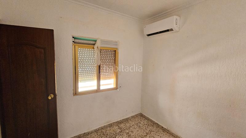 Foto e3964096-2b8c-4022-abf6-02e7412ad074. Xalet amb xemeneia aparcament piscina a Campello Pueblo Campello (el)