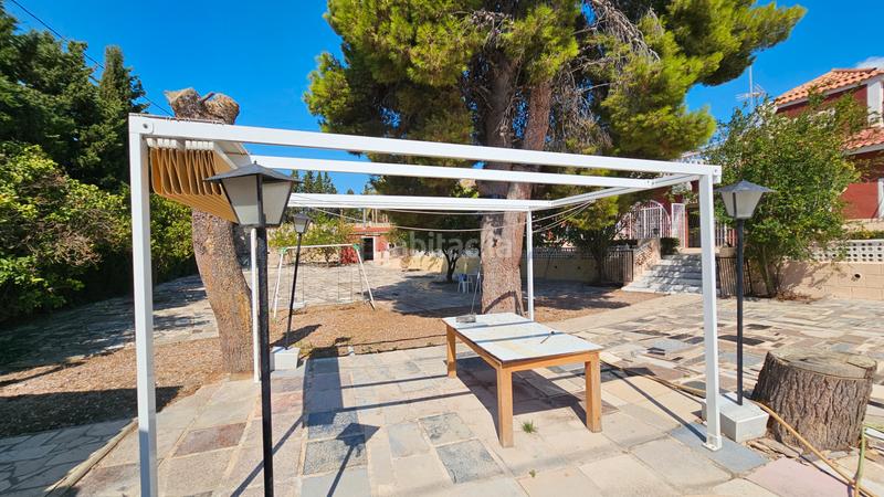 Foto e41805f0-0c66-41f2-9519-a0b951165aa3. Xalet amb xemeneia aparcament piscina a Campello Pueblo Campello (el)