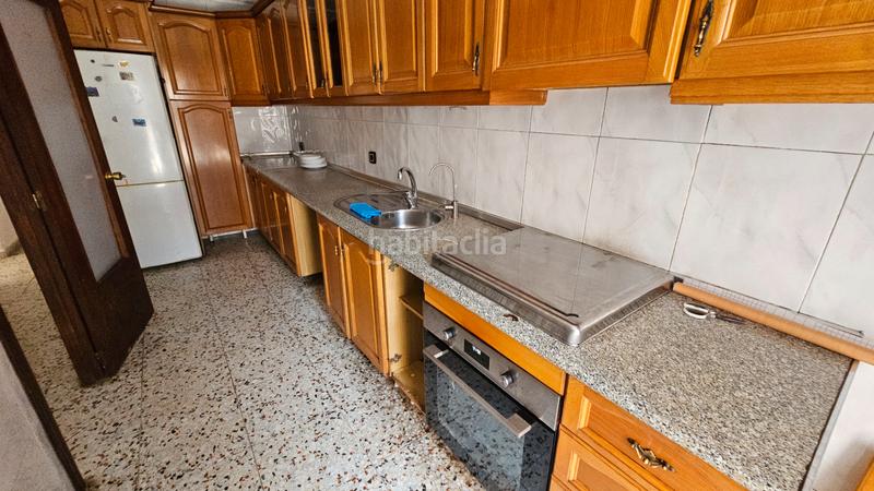 Foto e6f37c9e-a69d-401e-aeea-50cad652f477. Xalet amb xemeneia aparcament piscina a Campello Pueblo Campello (el)