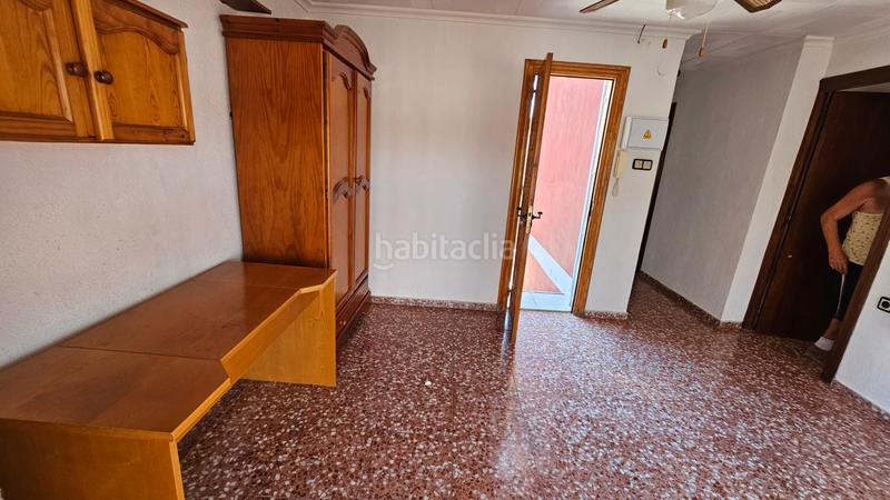 Foto f4f2c69c-641a-48de-b823-ead2fa643ccb. Xalet amb xemeneia aparcament piscina a Campello Pueblo Campello (el)