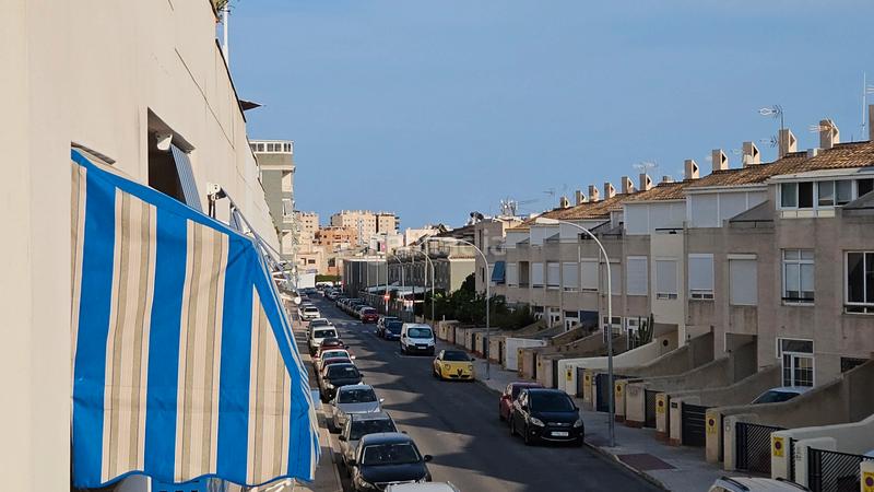 Foto 8a2faceb-f1a4-4de4-9d05-7d5e02bbf467. Casa a schiera con camino in Campello Pueblo Campello (el)