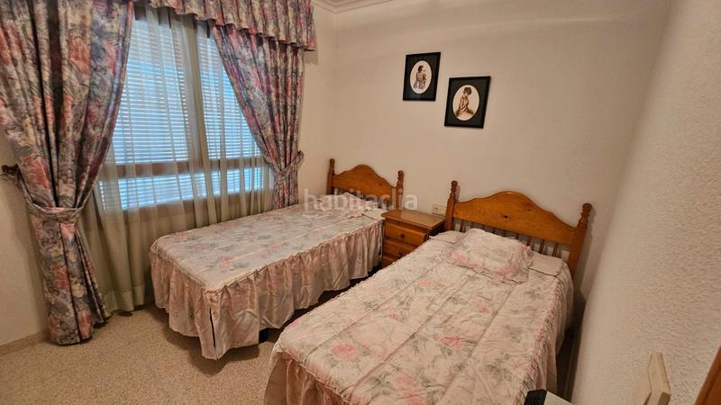 Foto 0f08250e-1850-4292-bfe9-3ed579387125. Casa adossada amb xemeneia a Campello Pueblo Campello (el)