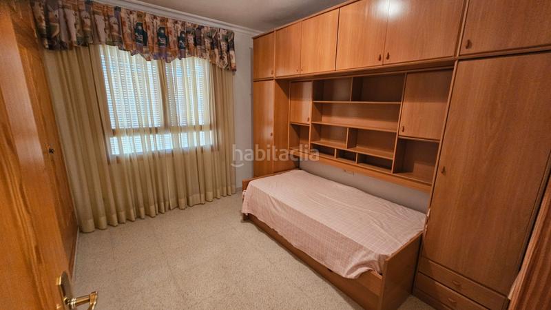 Foto 17f9a30f-74de-4001-bcf0-7104affdf8d6. Casa adossada amb xemeneia a Campello Pueblo Campello (el)