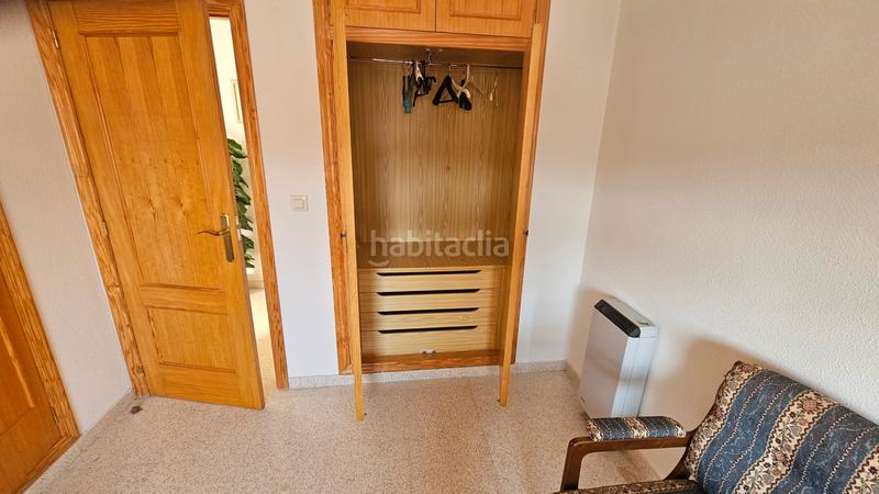 Foto 9470e26e-a429-419e-a4ce-f68d601e9b34. Casa adossada amb xemeneia a Campello Pueblo Campello (el)