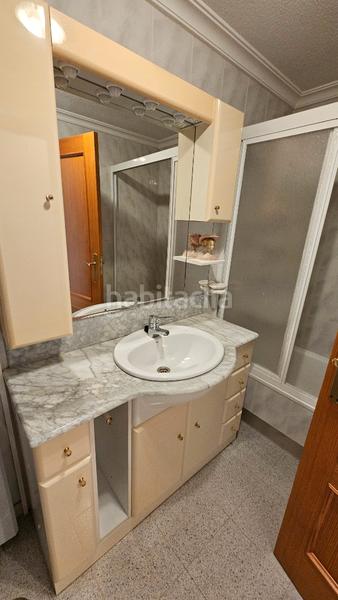 Foto d2d95191-4800-4c3a-937d-2bd78dbf98d4. Casa adossada amb xemeneia a Campello Pueblo Campello (el)