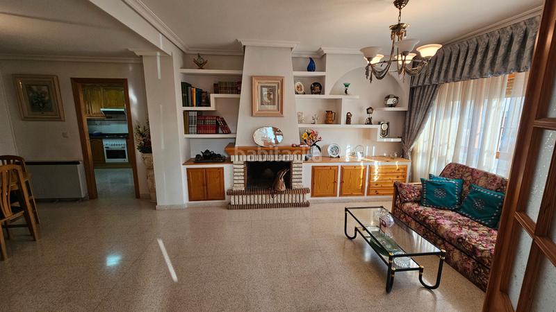 Foto 06fcbda0-2b1b-4147-875a-500b96d3c6cc. Semi detached house with fireplace in Campello Pueblo Campello (el)