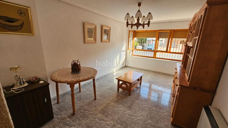 Foto 226db97a-4d6f-4f8a-a207-0bf5ff437777. Semi detached house with fireplace in Campello Pueblo Campello (el)