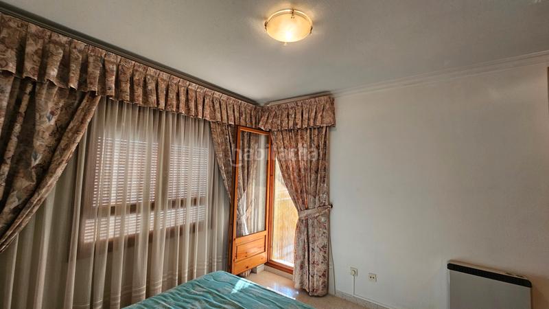 Foto cacf6297-1212-42bc-8a18-426ccf5d6dcd. Semi detached house with fireplace in Campello Pueblo Campello (el)