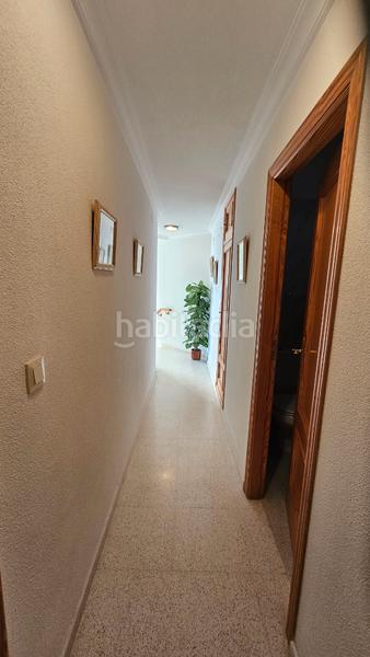 Foto cef8aa4b-7e21-4867-b74f-d61072d57393. Semi detached house with fireplace in Campello Pueblo Campello (el)