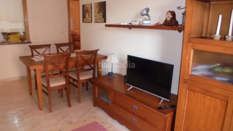 Foto 15e05bed-759c-4af4-b90f-79395383b6b5. Pis a carrer sant bartomeu 7 a Campello Playa Campello (el)